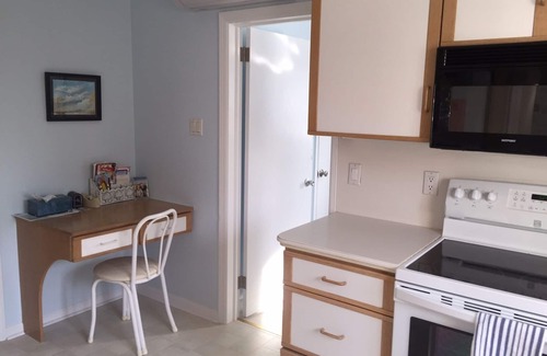 Gardens House | Ocean view home with pool in the exclusive Gardens district with ample parking.