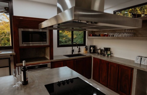 Tarcoles House | Ocean View, Jungle, Jaco Area, Infinity Pool, Luxury, Game Room & Gym