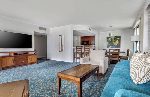 Waikiki Condo | Ocean View! Lagoon Tower! Family Friendly Resort! Beautiful Hilton Condo On Waikiki Beach!