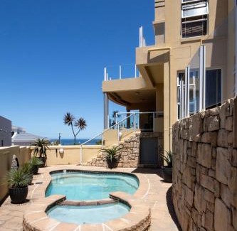Vermont House | Ocean View living