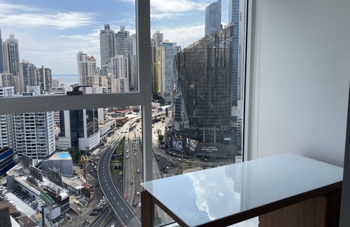 Tumba Vieja Apartment | Ocean-view Luxe 2-Bedroom at Magnificent Wanders Yoo, Ave Balboa, Panama City!