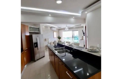 Evaristo Morales Apartment | Ocean View Luxurious Condo, Pool,Gym,Sauna,Theater