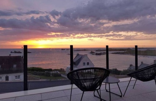 Porspoder Apartment | OCEAN VIEW - Luxurious T3 with magnificent sea views