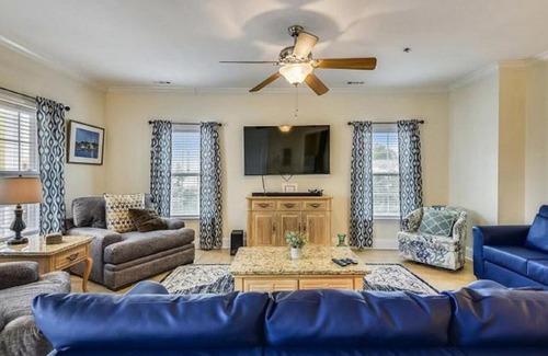 Ocean Drive House | Ocean View Luxury Rental - Sleeps 16