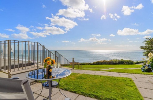 Seaton House | Ocean View - Mount Brioni