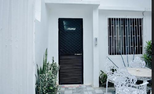 Puerto Galera Apartment | Ocean View Paradise in Puerto Galera