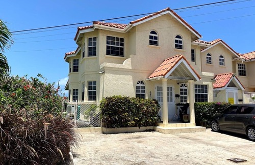 Newton Terrace Condo | Ocean View property in Atlantic Shores on the South Side of the Island.