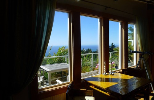 Florence Cottage | Ocean View Retreat, Florence/Yachats, OR
