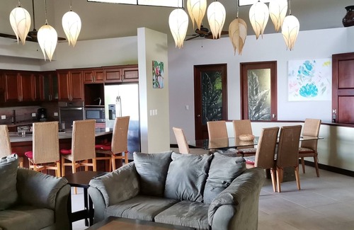 Uvita House | Ocean view, Secret place - Casa Espectacular