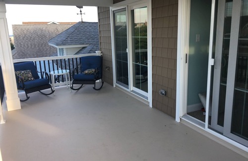 North End House | Ocean View Single , 5 Bdrm, 3.5 Bath, Parking 4, 1 Block 2 Beach, Elevator