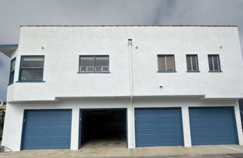 Hermosa Beach Apartment | Ocean View, Steps to the Beach!