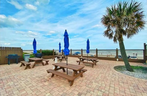 Ocean Dunes Apartment | OCEAN VIEW Studio@Daytona Zzz 4
