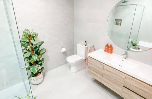 Shell Cove House | Ocean View Townhouse