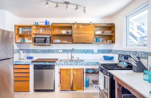 Las Croabas Villa | Ocean View Villa with Roof Top Deck - Cost savings w/ltd access to 3 bdrms