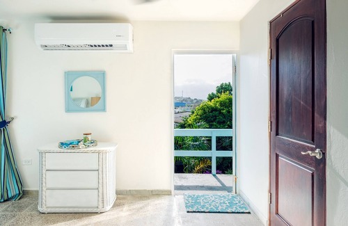 Las Croabas Villa | Ocean View Villa with Roof Top Deck - Cost savings w/ltd access to 3 bdrms