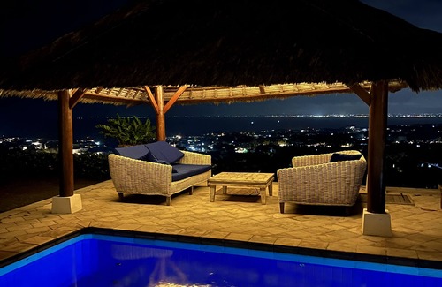 Pecatu Villa | OCEAN VIEW VILLA 180 Degrees right in the heart of Uluwatu area & beach.