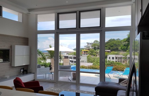 Montanita House | Ocean View Villa in Montañita