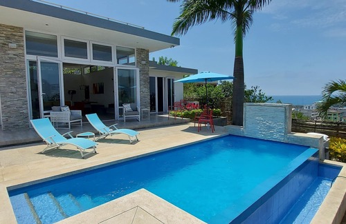Montanita House | Ocean View Villa in Montañita