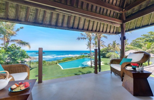 Cemagi Villa | OCEAN VIEW VILLA JAGADITHA, 6 BEDROOMS FULLY STAFFED