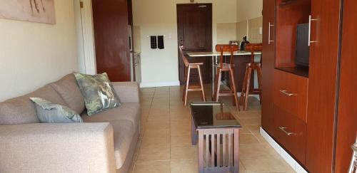 Port Edward Apartment | Ocean View Villas Unit G07