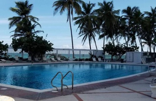 Condado Condo | Ocean Views 1 BEDROOM Cabana in Condado!