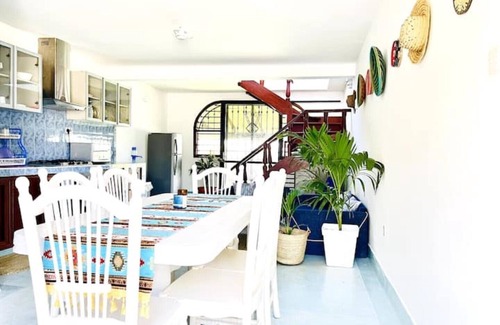 Kilifi Apartment | Ocean views and sunset sails.