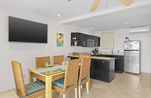 Coco Sunset Hills Condo | Ocean Views - Gated Community - 5 Pools