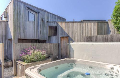 Sea Ranch House | Ocean Views - Near Bluff Coast Trail - Hot Tub