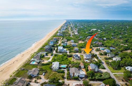 Southern Shores House | Ocean Views Pool Spa Volleyball Court Game Room