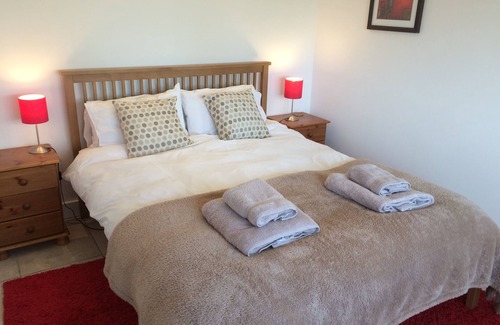 Selsey House | Ocean Views - sea views, roof terrace, enclosed garden and games room.