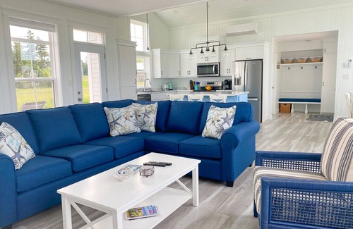Anglo Rustico Cottage | Ocean Views, Walk to Gorgeous Beach, AC, Village of Rustico Nearby