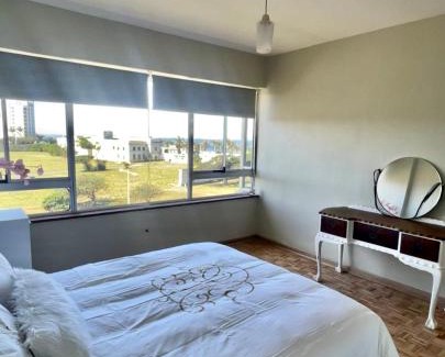Durban Beachfront Apartment | Ocean Views