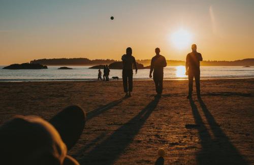 Tofino Resort | Ocean Village Resort