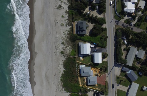 Interchange Square Villa | Ocean Villager Lovely Beachfront Property