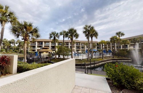 St. Augustine Beach Condo | Ocean Villas 100: 3 bedroom condo with huge patio, 2 pools and beach access