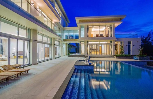 Ngu Hanh Son Hotel | Ocean Villas Beach Inn