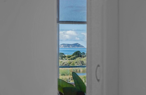 Mira Mar House | Ocean Vista by the BnB Collection