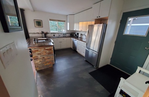Campbell River House | Ocean Vista
