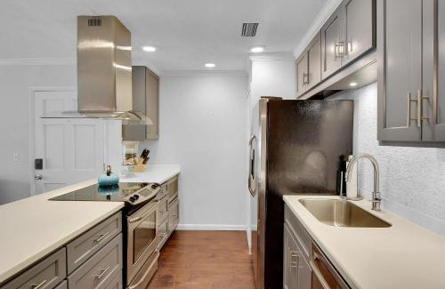 Demere Park House | Ocean Walk D-3
