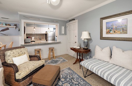 Demere Park Condo | Ocean Walk E-14 - 2 bed/2 bath condo