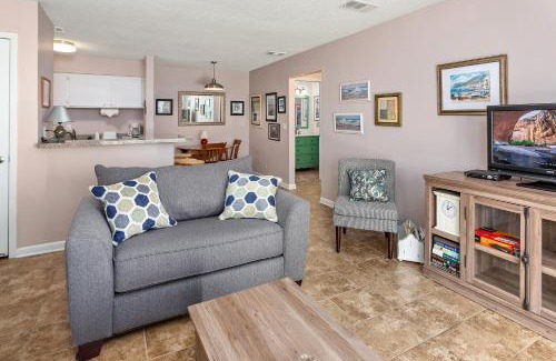 Demere Park House | Ocean Walk T-3