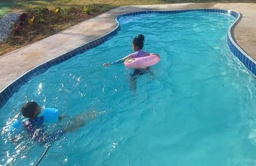 Hibberdene Apartment | Ocean Wave Chalets Unit 1