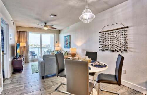 Treasure Island House | Oceana 204 East