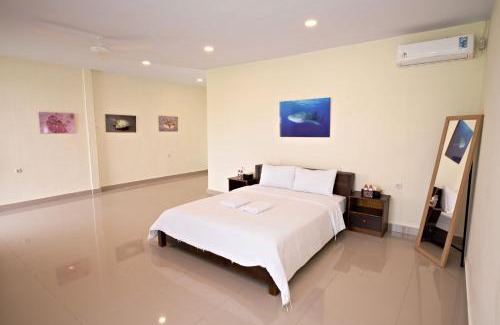 Sulawesi Hotel | Oceana Dive Resort