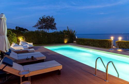 Alexandroupoli Villa | Oceana - Exclusive Beachfront Villa with Private Pool and BBQ by GG