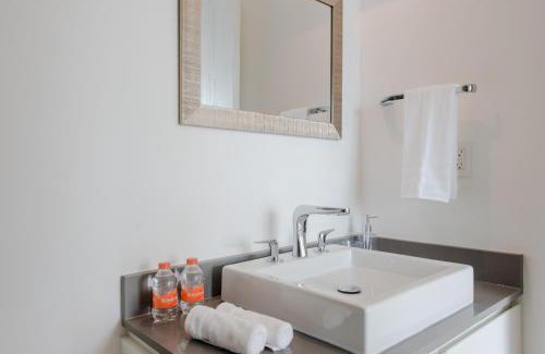 Downtown Apartment | Oceana Residences