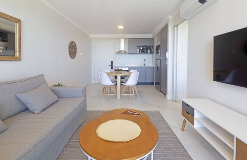 Pinares Apartment | Oceana Suites Cruceros III
