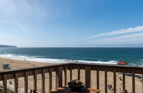 South Redondo Condo | Oceanfront 1-bedroom condo with Spectacular Views from Every Room