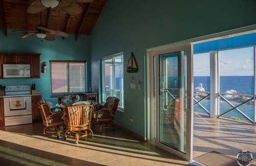 Deadmans Cay Villa | Oceanfront 2 bed 2 bath Villa with the most Amazing View!