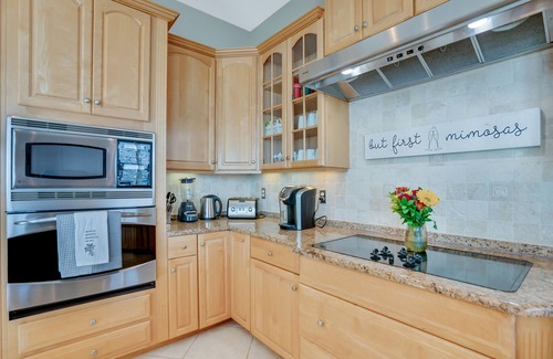 South Ponte Vedra Beach House | Oceanfront! 2 Primary Suites - Secluded Beach - St. Augustine Nights of Lights!